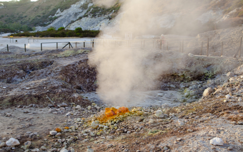 Terremoti Campi Flegrei / Colpa delle trivellazioni?