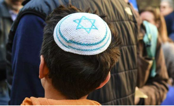ANTISEMITISMO CRESCENTE IN ITALIA / LO RIVELA UN SONDAGGIO