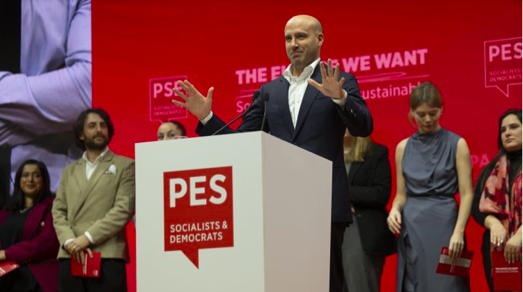 PES / L’incerta linea politica dei Socialdemocratici europei