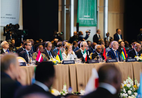 Giorgia Meloni in Angola al Vertice fra UE ed Unione Africana