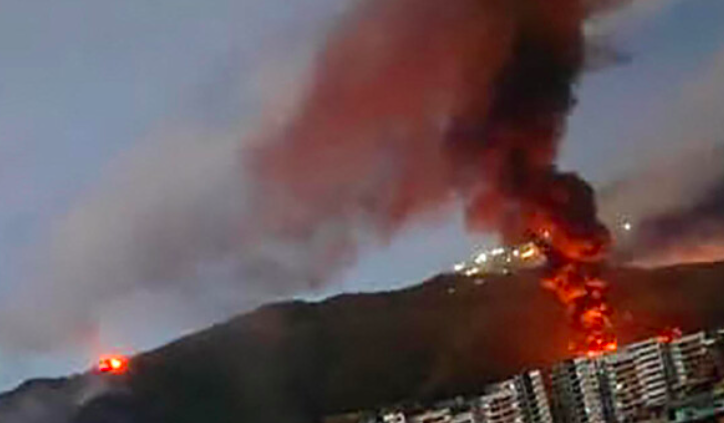 Caracas/Nuovo fronte di guerra, Maduro e la moglie arrestati