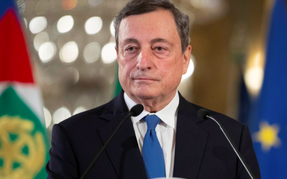 Draghi all’UE: “Superare le nostre debolezze”