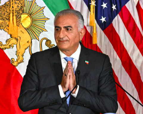 DOMENICA 22 FEBBRAIO – Mentre Trump prepara la guerra in Iran Witkoff incontra Reza Pahlavi –
