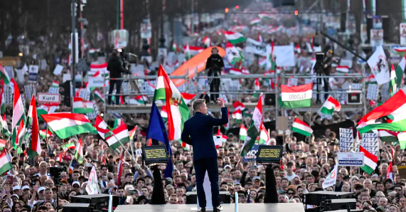 Ungheria/E’ partita la sfida elettorale tra Orbàn e Magyar