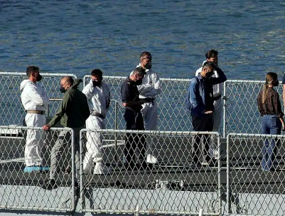 Rimpatri/Nuova stretta del Parlamento Europeo