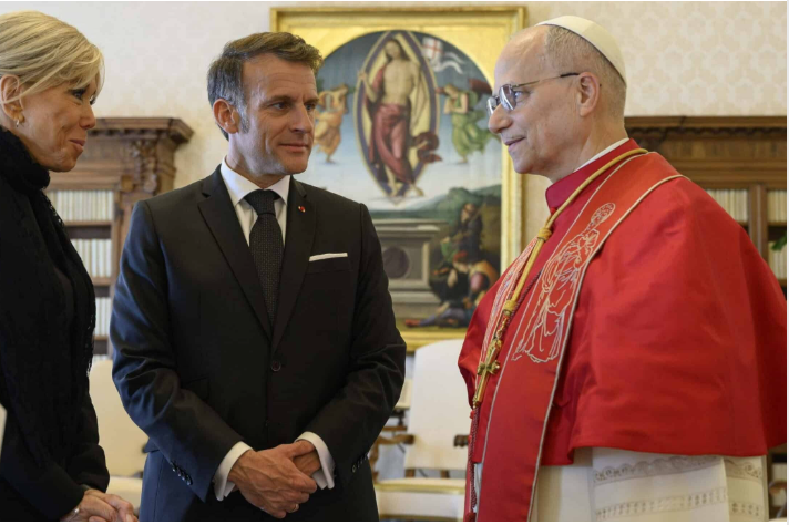 Papa Leone/Alta diplomazia per la pace – L’incontro con Macron