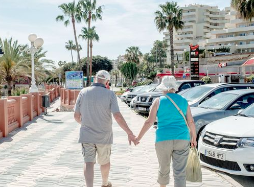 Pensionati all’estero go home!/Gli incentivi varati dal governo