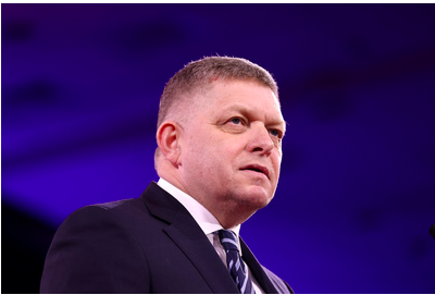 Osservatorio Socialdemocrazia/Robert Fico a Mosca il 9 maggio