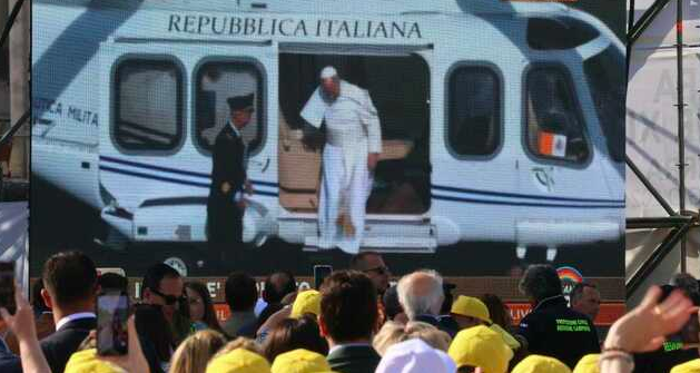 Terra dei Fuochi/La visita del Papa nella Giornata della Legalità