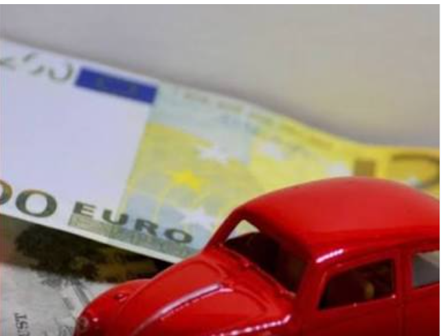 Abolito il bollo auto, la tassa odiosa che da 70 anni pesa sugli italiani