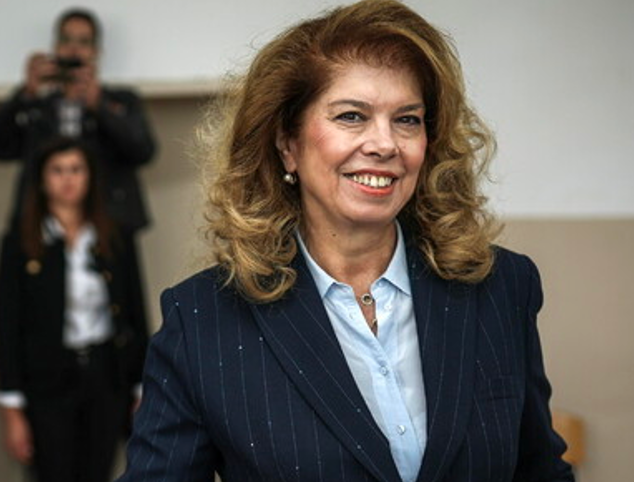 Bulgaria/Sarà ballottaggio fra Yotova e l’europeista Ghiurov